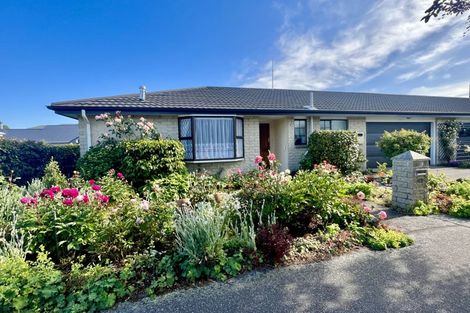 Photo of property in 92 Newcastle Street, Windsor, Invercargill, 9810