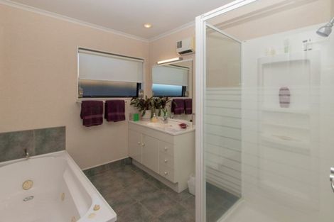 Photo of property in 205 Auckland Road, Greenmeadows, Napier, 4112