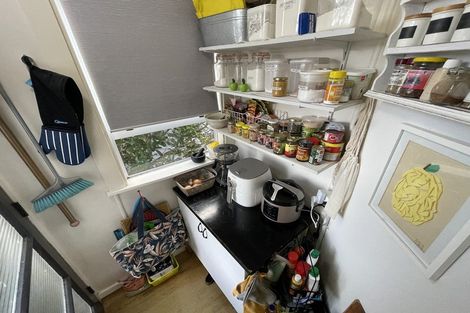 Photo of property in 26 Maple Grove, Maungaraki, Lower Hutt, 5010