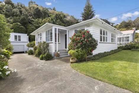 Photo of property in 5 Melrose Road, Island Bay, Wellington, 6023
