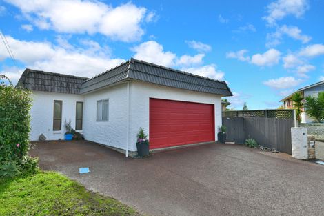 Photo of property in 34 Doment Crescent, Orewa, 0931