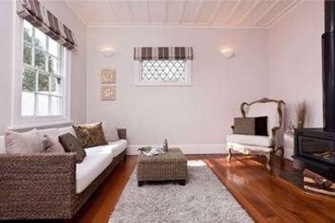 Photo of property in 41 Ewen Alison Avenue, Devonport, Auckland, 0624