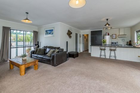 Photo of property in 42b Sunshine Avenue, Paraparaumu, 5032