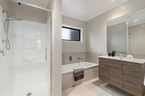 Photo of property in 180 Hobsonville Point Road, Hobsonville, Auckland, 0616