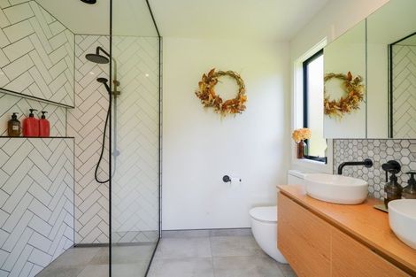 Photo of property in 10 Kennedy Way, New River Ferry, Invercargill, 9879