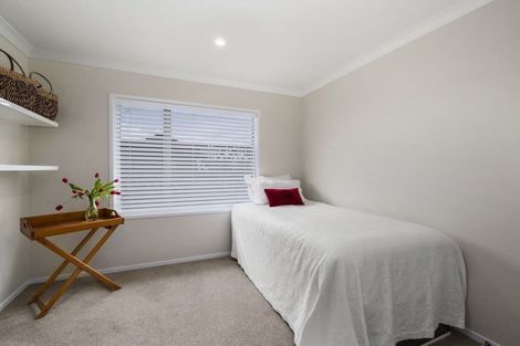 Photo of property in 58 Montgomery Crescent, Kinloch, Taupo, 3377