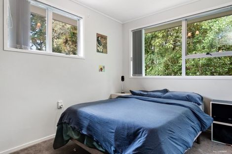 Photo of property in 2 Miro Street, New Lynn, Auckland, 0600