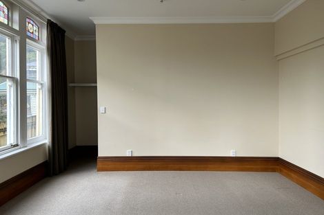 Photo of property in 107 Pirie Street, Mount Victoria, Wellington, 6011