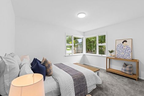 Photo of property in 340 Memorial Avenue, Burnside, Christchurch, 8053