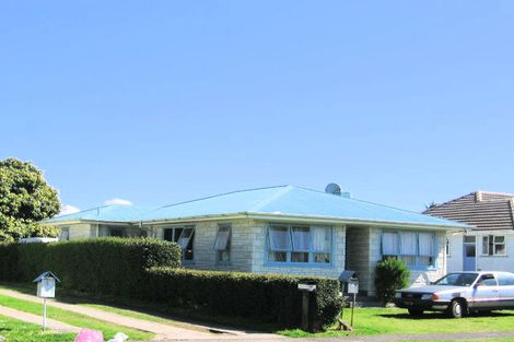 Photo of property in 17 Henderson Crescent, Parkvale, Tauranga, 3112