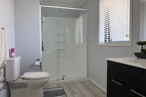 Photo of property in 35 Te Wharo Drive, Papamoa, 3118