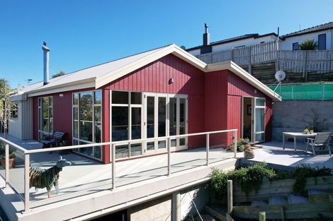 Photo of property in 12 Warren Street, Oamaru, 9400