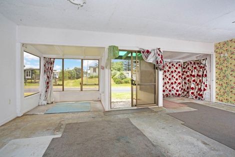 Photo of property in 193 Maunsell Road, Port Waikato, Tuakau, 2695