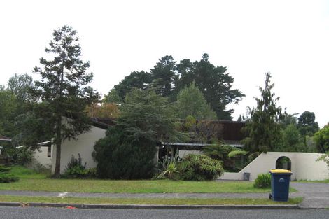 Photo of property in 148 Stapleford Crescent, Browns Bay, Auckland, 0630