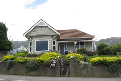 Photo of property in 14 Winchester Street, Lyttelton, 8082