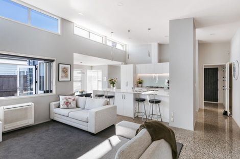 Photo of property in 22 Oriental Parade, Papamoa Beach, Papamoa, 3118