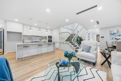 Photo of property in 78 Drumbuoy Drive, Flat Bush, Auckland, 2019