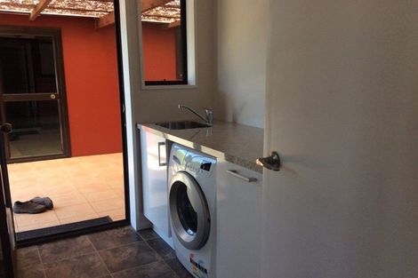 Photo of property in 65 Johnstone Street, Tinwald, Ashburton, 7774