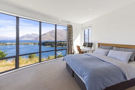 Photo of property in 20 Peregrine Place, Queenstown, 9300