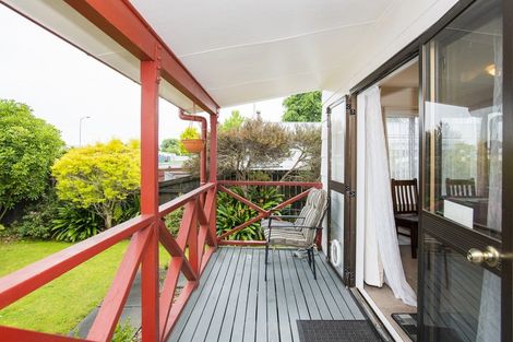 Photo of property in 10 Campion Road, Riverdale, Gisborne, 4010
