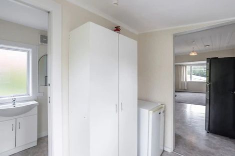 Photo of property in 160 Main South Road, Green Island, Dunedin, 9018