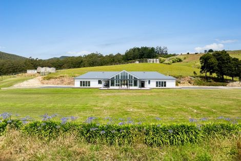 Photo of property in 81 Orokonui Road, Waitati, 9085