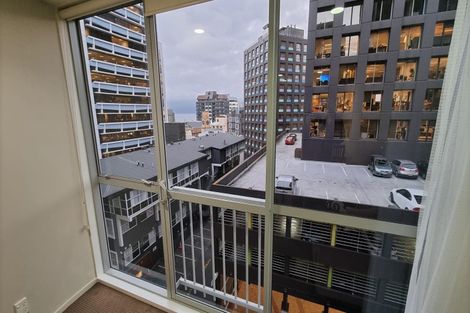 Photo of property in Terrace Heights Apartments, 2/163p The Terrace, Wellington Central, Wellington, 6011