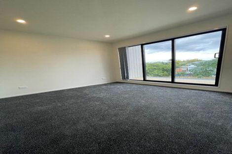 Photo of property in 114c Bruce Mclaren Road, Henderson, Auckland, 0612