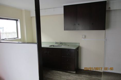 Photo of property in 3/103 Rongotai Road, Kilbirnie, Wellington, 6022