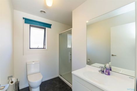 Photo of property in 17 Myles Way, Lower Shotover, Queenstown, 9304