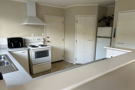 Photo of property in 1/9 Belmere Rise, Farm Cove, Auckland, 2012
