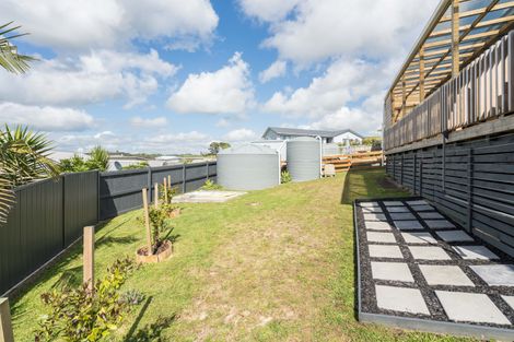 Photo of property in 9 Weka Street, Mangawhai, 0505
