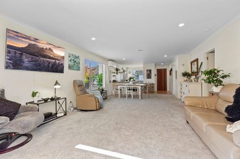 Photo of property in 8 Cheyne Road, Pyes Pa, Tauranga, 3112