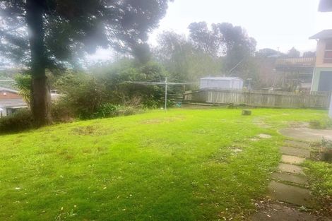 Photo of property in 4 Colin Wild Place, Glenfield, Auckland, 0629