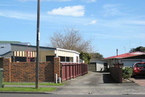 Photo of property in 115a Heta Road, Highlands Park, New Plymouth, 4312