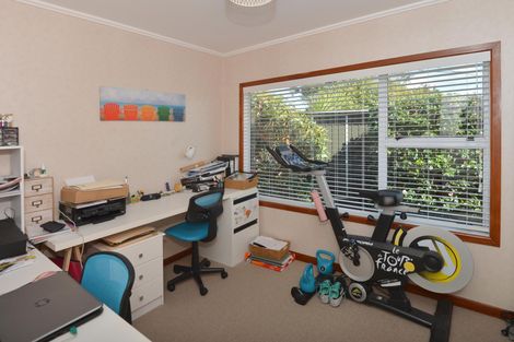 Photo of property in 10 Tahuna Place, Onerahi, Whangarei, 0110