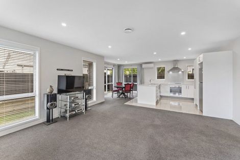 Photo of property in 7 Mclendon Green, Belfast, Christchurch, 8051