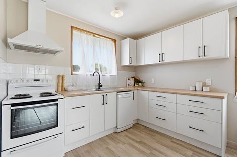 Photo of property in 1/47 Gibson Drive, Hornby, Christchurch, 8042