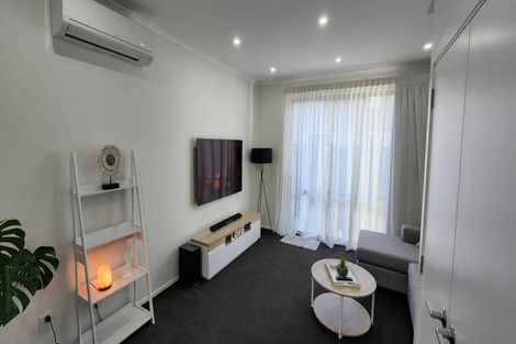 Photo of property in 11 Josland Lane, Wallaceville, Upper Hutt, 5018