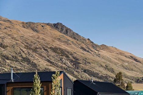 Photo of property in Lakefield Estate, 64 Kent Street, Kingston, 9793