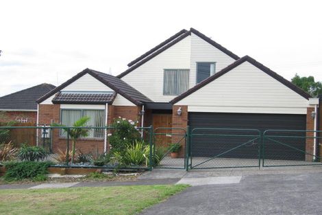 Photo of property in 125 Flanshaw Road, Te Atatu South, Auckland, 0610