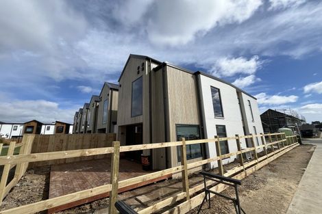 Photo of property in 1 Adzebill Court, Rototuna North, Hamilton, 3210