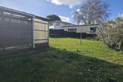 Photo of property in 26 Newham Place, Henderson, Auckland, 0612
