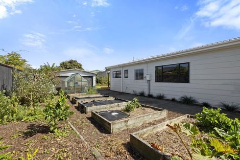 Photo of property in 79 Domett Street, Waitara, 4320