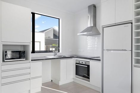 Photo of property in 24 Frank Gill Road, Hobsonville, Auckland, 0616