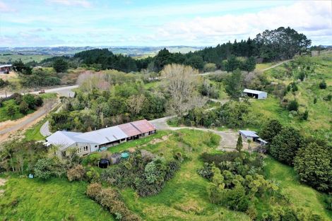 Photo of property in 656 Bickerstaffe Road, Maungaturoto, 0587