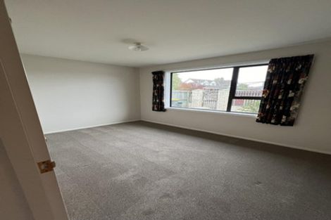 Photo of property in 1/17 Aberfoyle Place, Parklands, Christchurch, 8083