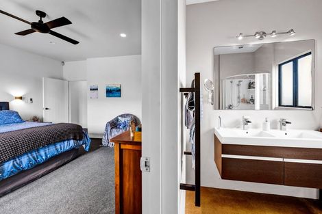 Photo of property in 35 Maire Street, Hawera, 4610