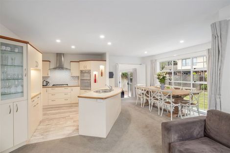 Photo of property in 6 Pasadena Place, Harewood, Christchurch, 8051