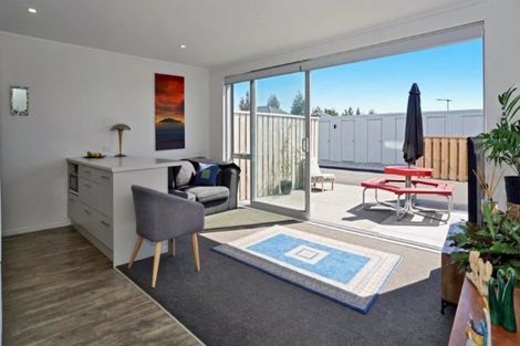 Photo of property in 31 Reynolds Place, Papamoa Beach, Papamoa, 3118